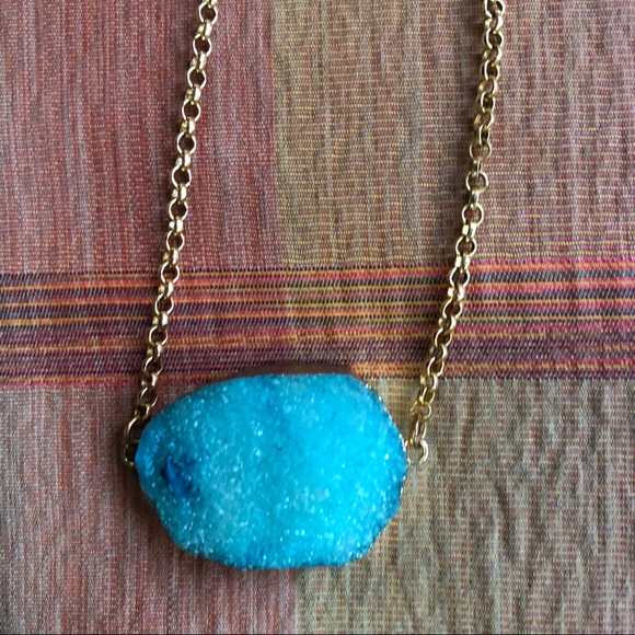 unbranded Jewelry - Light Blue Druzy Stone Agate Necklace